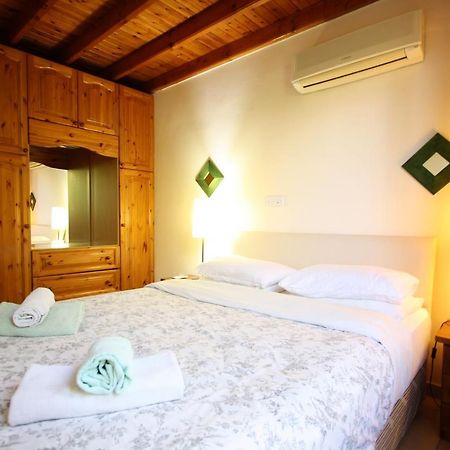 Hilltop Chalet Pissouri Esterno foto